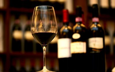 Bollicine dilaganti, bianchi climatici, rosa pallidi, felici rossi, passiti che arrancano